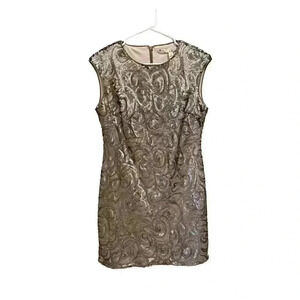 Chelsea & Violet gold sequin dress. Size M. Used in good condition.